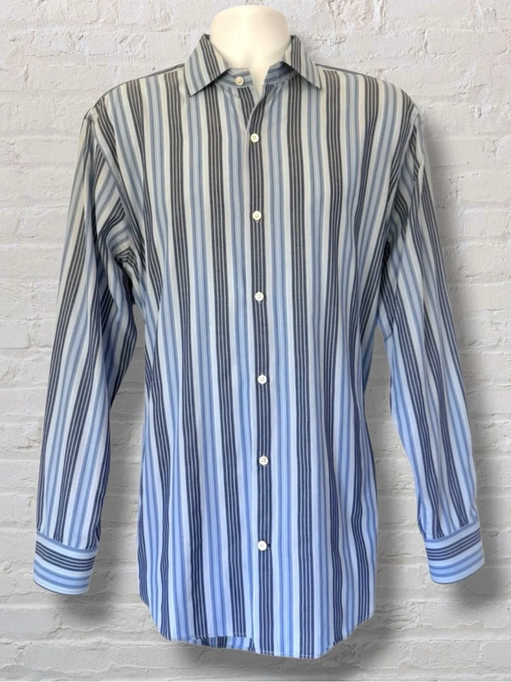 Banana Republic Men’s XL Button-Down Shirt Blue Stripe Long Sleeve Classic Fit